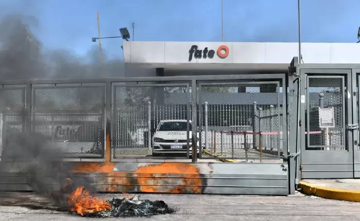 La Justicia frenó el desalojo de la planta de Fate en San Fernando
